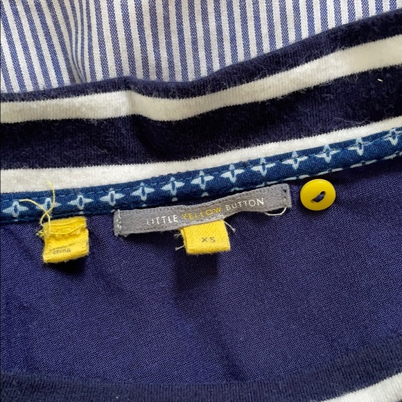 Anthropologie Antibes Tee Little Yellow Button - Picture 6 of 6